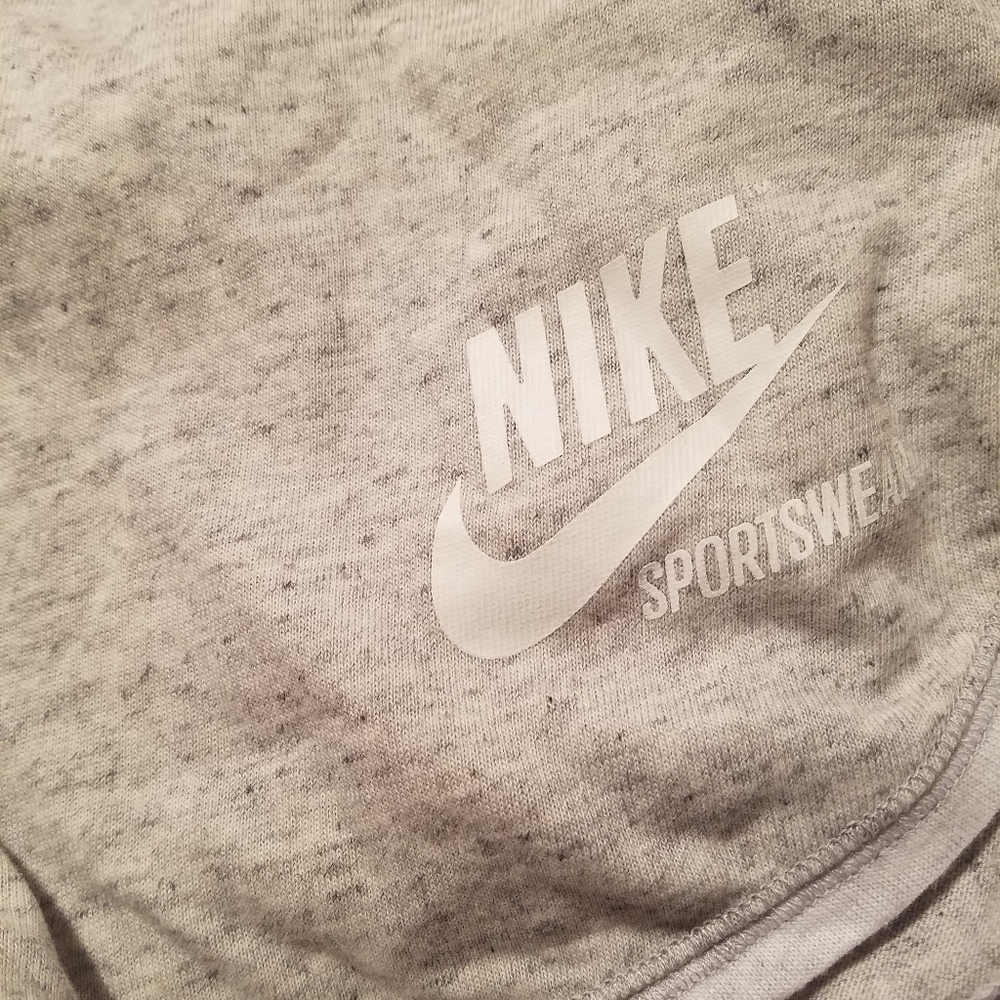 Women's Nike Air Sportswear Slim Fit Shorts